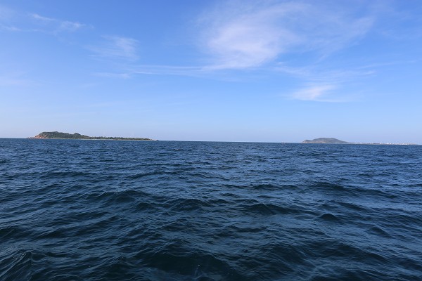 半山半島帆船港-西島