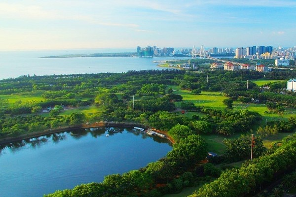 ?？诿涝从瓮Тa頭→萬綠園