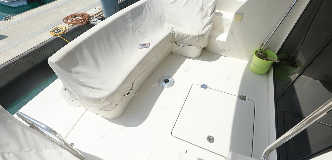 Carver 36